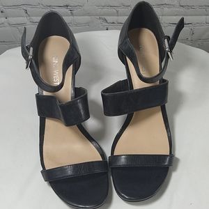 Nine West Strappy Black Leather Heeled Sandals